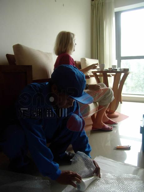 一心一意搬家公司标志